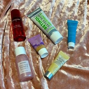 Beauty Bundle: New (tarte, Neutrogena, it Cosmetics)